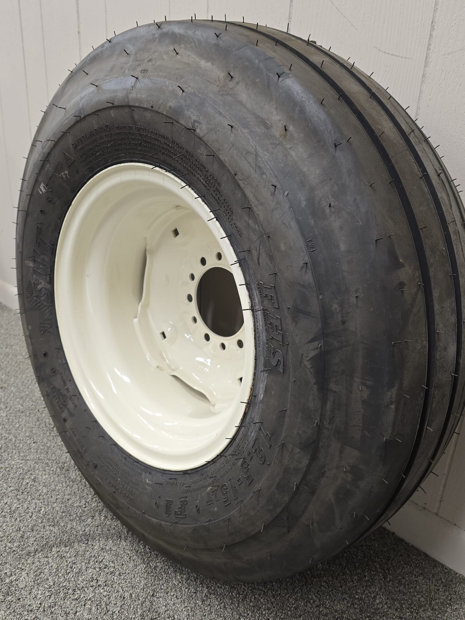 Assembly: 12.5L‑15 F‑Ply Tire on  6‑Hole wheel for high‑speed DOT use . - AG Machinery Depot