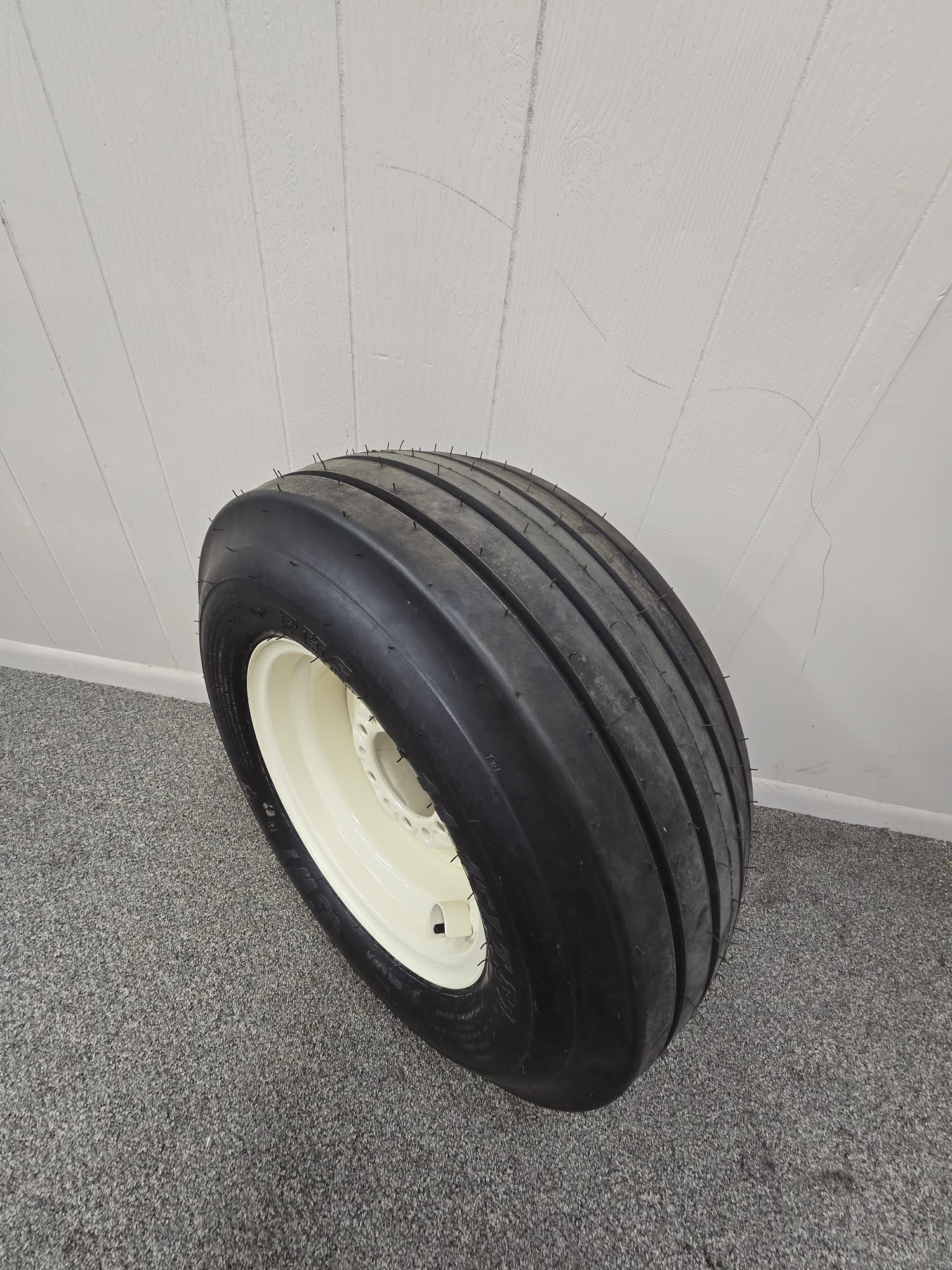 Assembly: 11‑15 F‑Ply Tire on  6‑Hole wheel for high‑speed DOT use . - AG Machinery Depot
