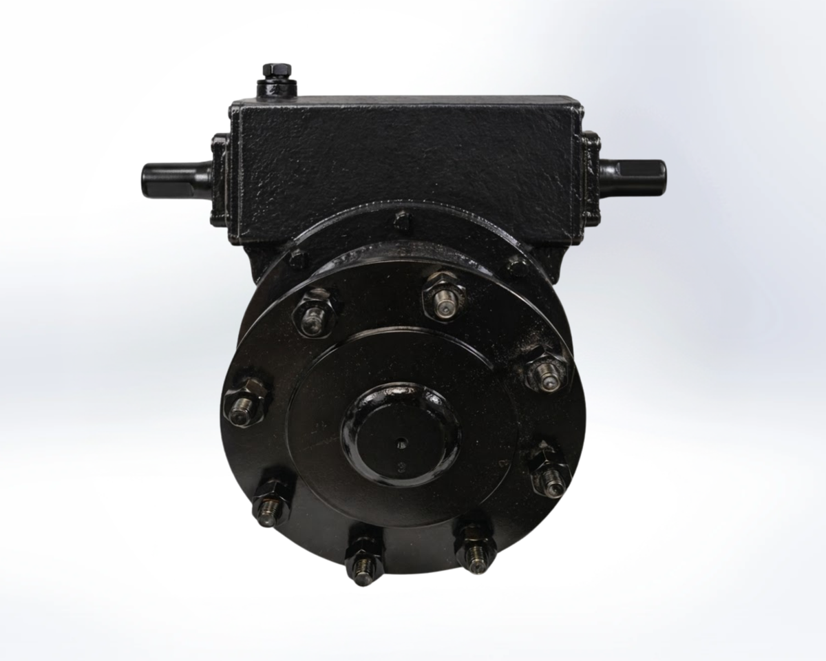 Agricultural center pivot gearbox with flange hub, black gear drive assembly with dual shafts and bolts