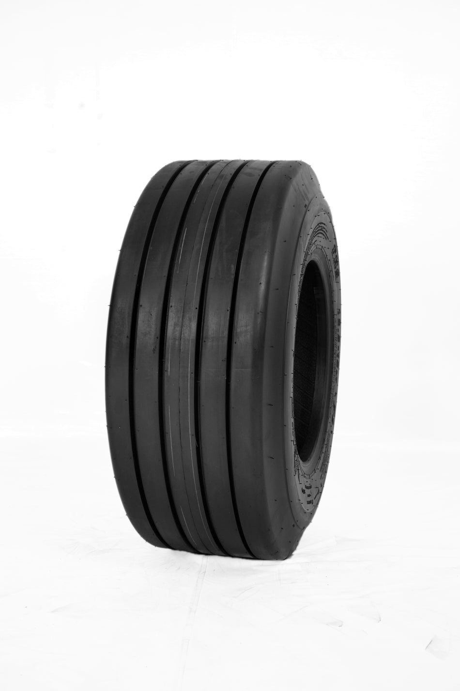 Tire, 9.5L - 15FI FHS FPLY  Implement, TL, I-1 Pattern DOT 60 MPH