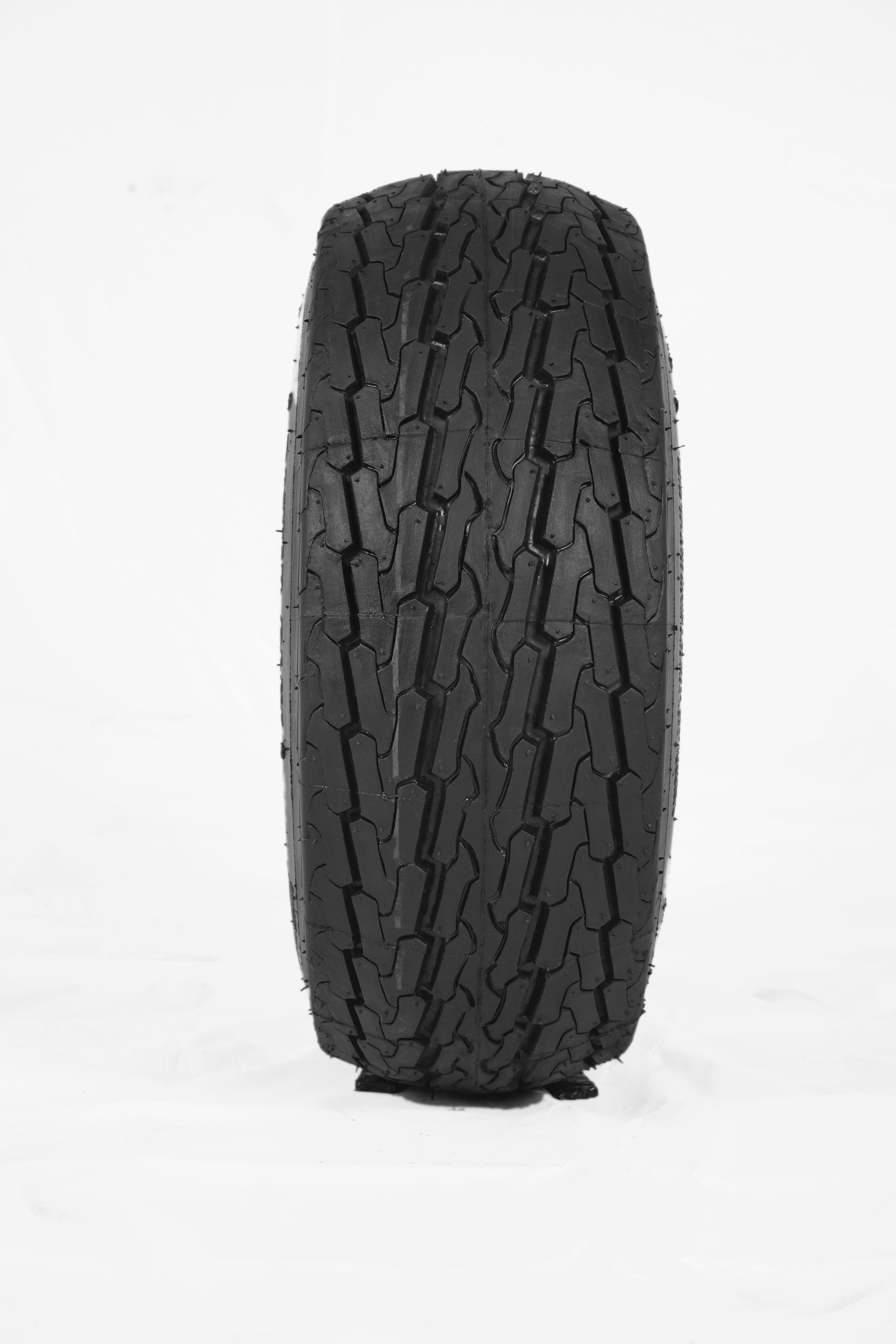 20.5X8.00-10 10PR POWER PLUS TUBELESS - AG Machinery Depot