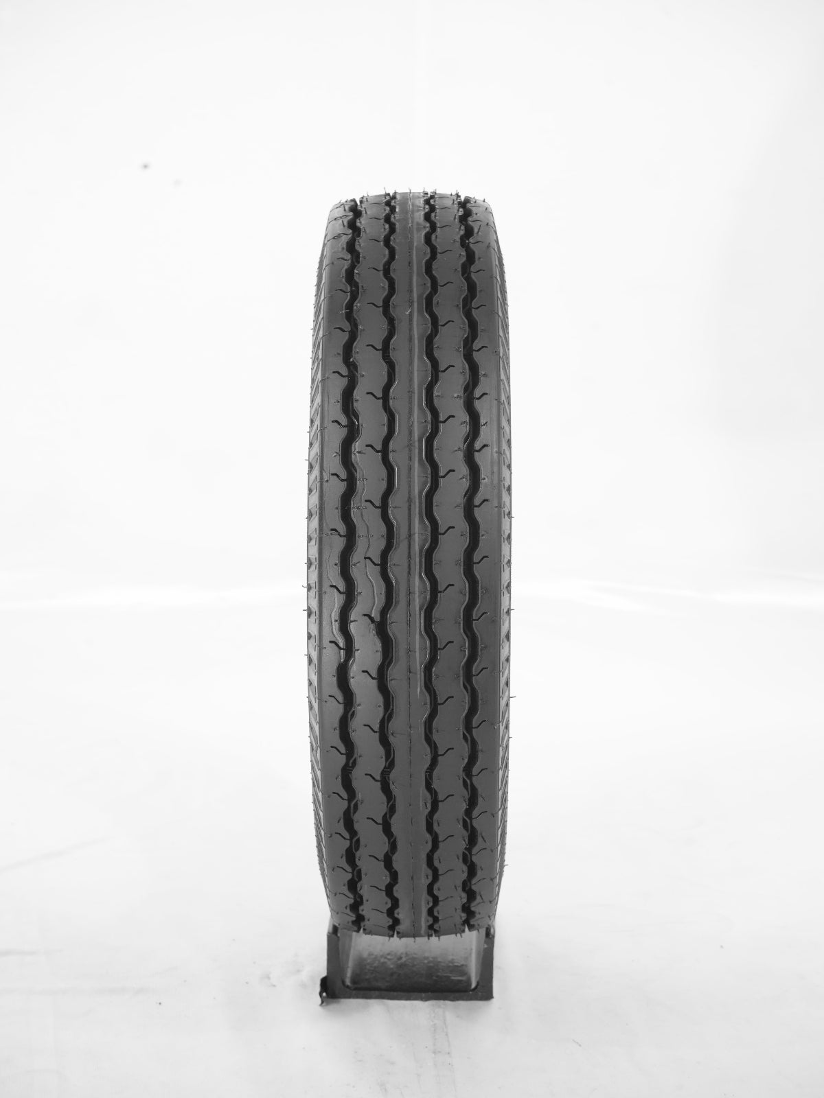 4.80-12 8PR RANGER Tubeless - AG Machinery Depot
