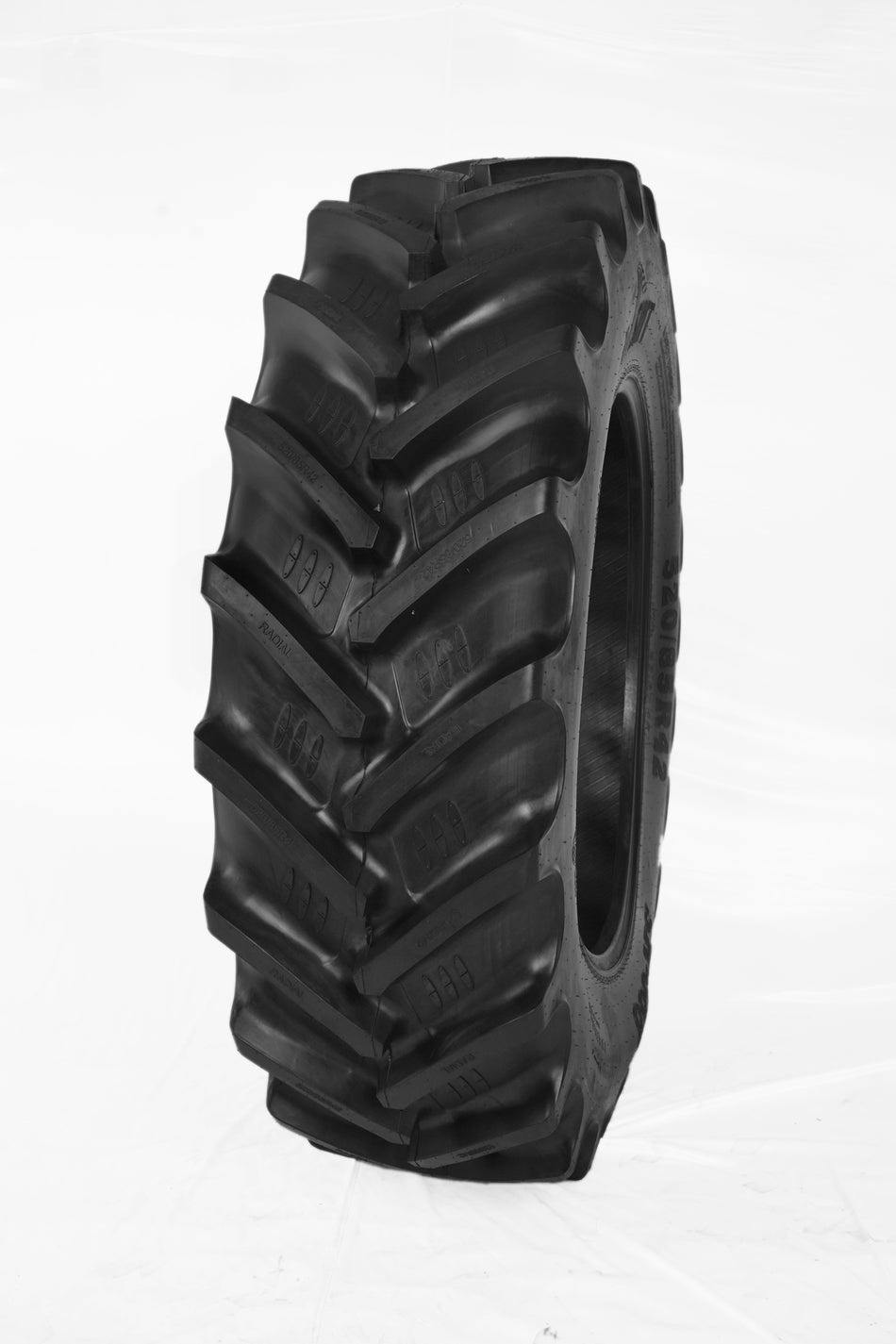 Tractor  Tire  420/85R30 16.9R-30 – SR-888 – TL
